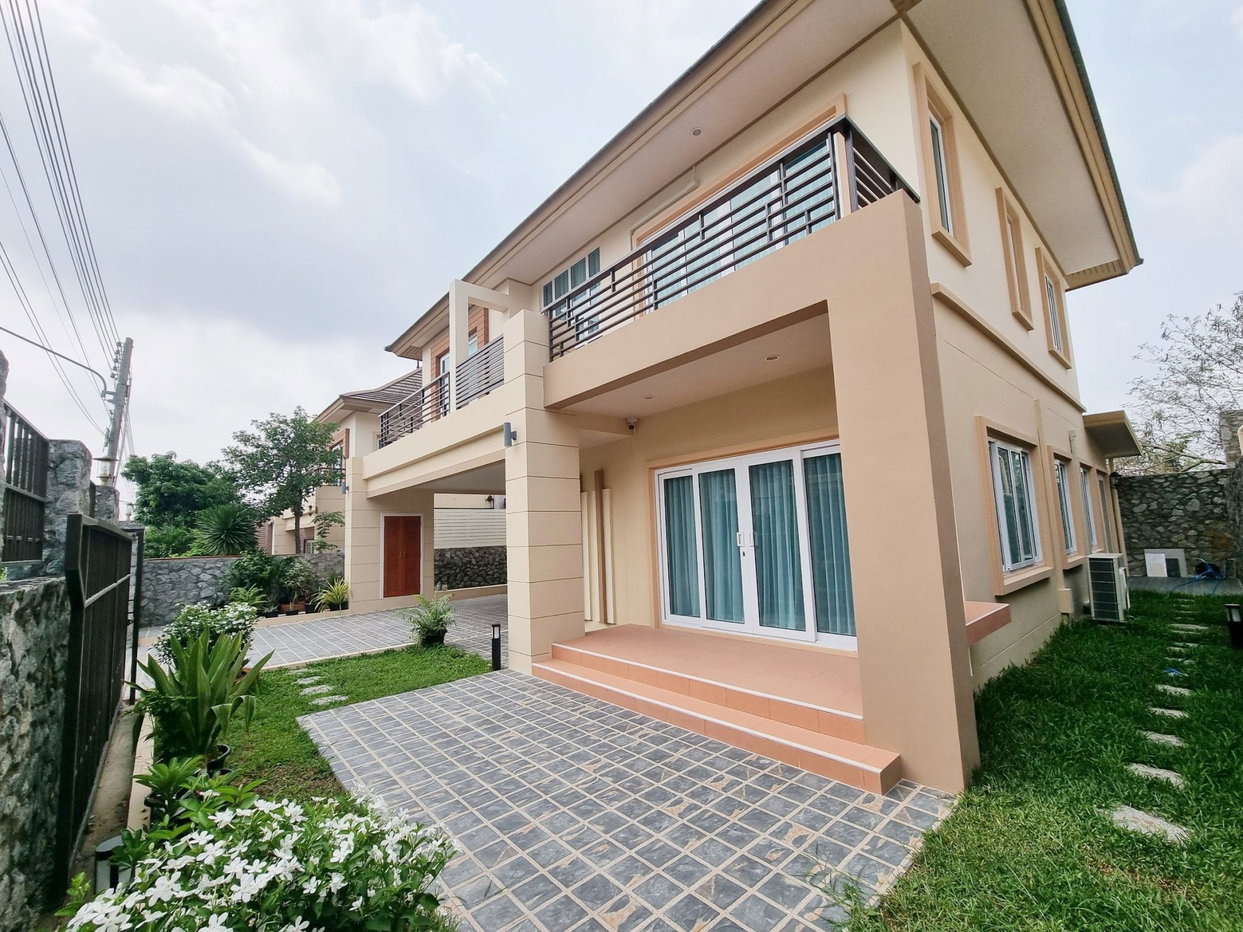 รูป 4 Bedrooms House in East Pattaya for Rent - รูปที่ 3/16