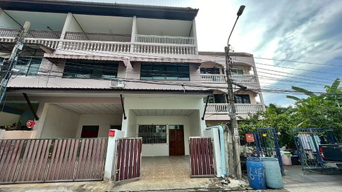 ให้เช่าบ้านอ่อนนุช 20 สุขุมวิท 77 พระโขนง หลังมุม ใกล้ถนนหลัก