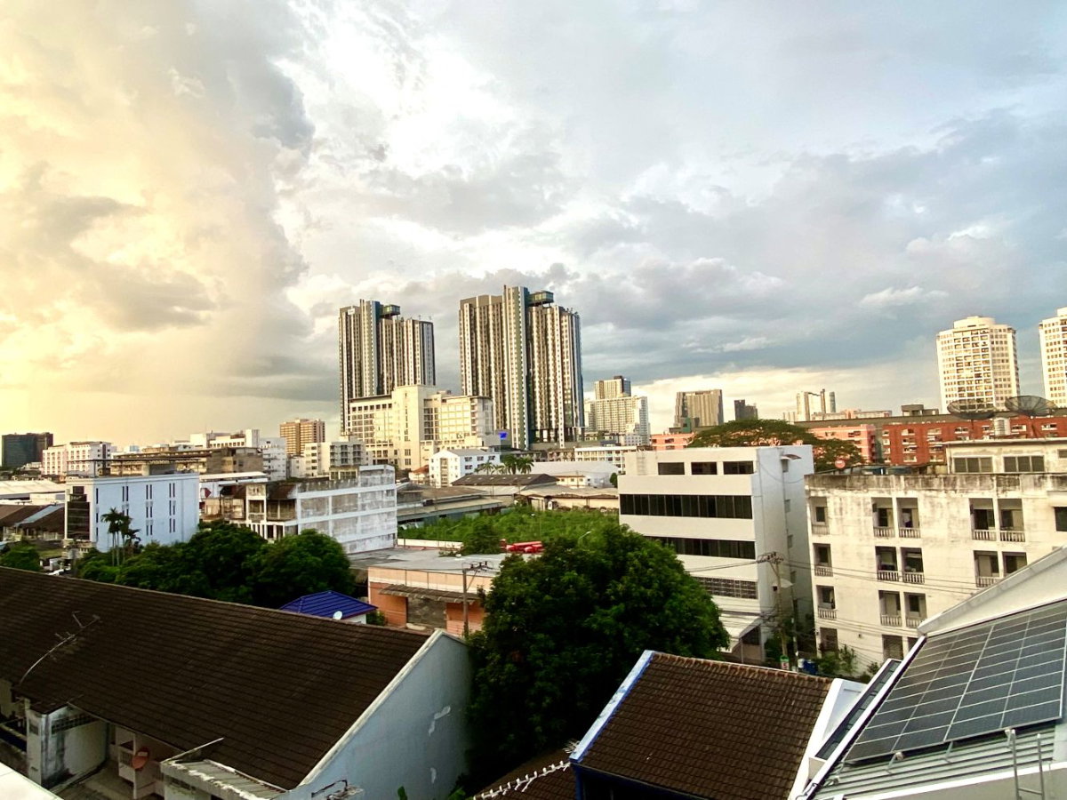 รูป ขายคอนโดบ้านสุโขทัย ชั้น 6 อาคาร 3 ย่านรามคำแหง ใกล้รถไฟฟ้าสายสีเหลืองสถานีแยกลำสาลี และ สายสีส้มสถานีรามคำแหง 34 - รูปที่ 9/10