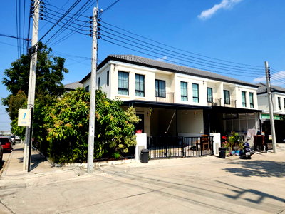 Townhouses for sale Phra Samut Jadee Samut Prakarn : TOWN HOUSE 30.3 Sq.w. Phra Samut Jadee Samut Prakarn for 3.1M