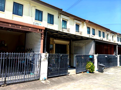 Townhouses for sale : TOWN HOUSE 20 Sq.w. Sai Noi Nonthaburi for 2.1M