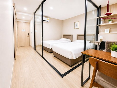 ✨ ขาย บลอสซั่ม คอนโด แอท สาทร - เจริญราษฎร์ ✨  ราคา 2,590,000 บาท
