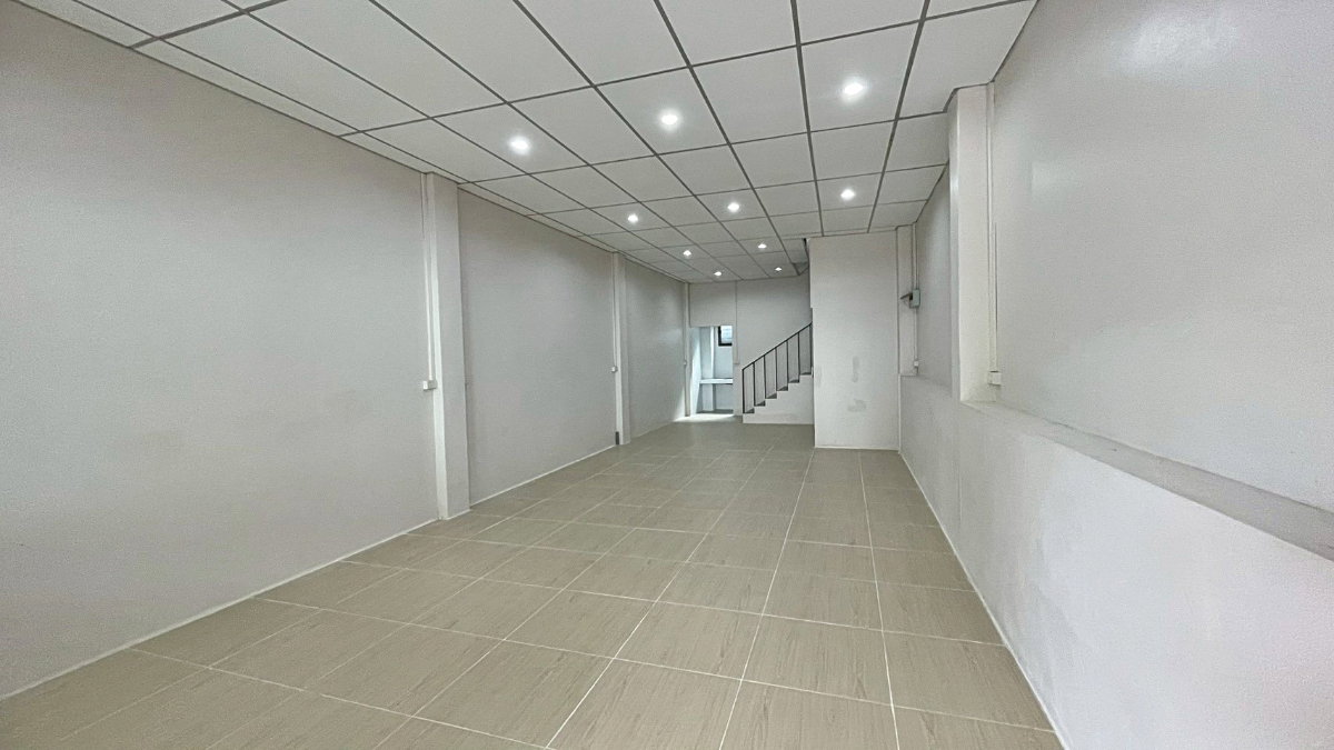 picture Home office for rent at On Nut 20 Sukhumvit 77 - 3/24
