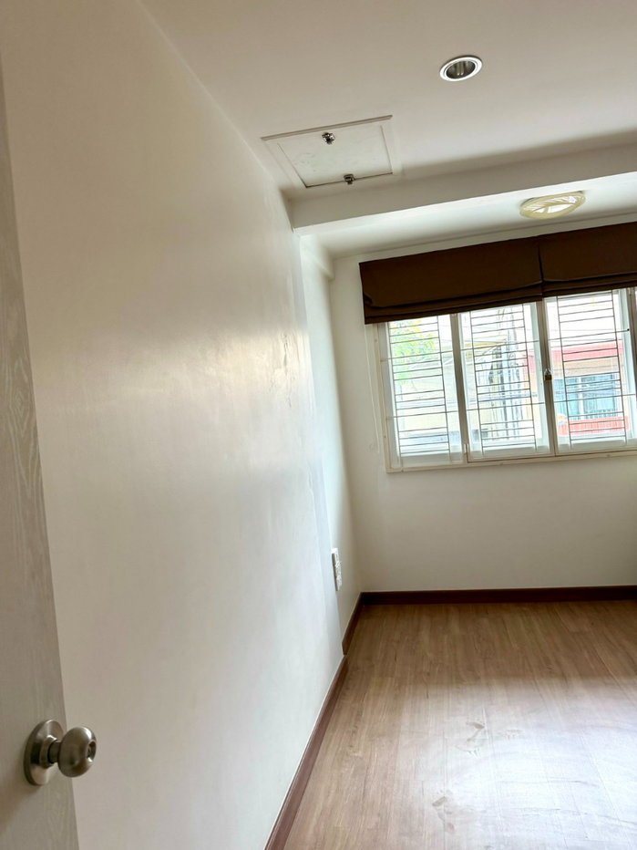 รูป 🏡 ขายทาวน์เฮ้าส์ 2 ชั้น หลังมุม หมู่บ้านทิพวัล 1 - รูปที่ 5/9