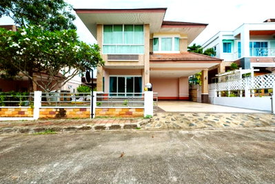 เช่าบ้านเดี่ยว วิทยาลัยเทคโนโลยีนครกระบี่ : ให้ เช่า June Pool Villa กระบี่ พูลวิลล่าสุดหรู พร้อมเข้าอยู่ทันที