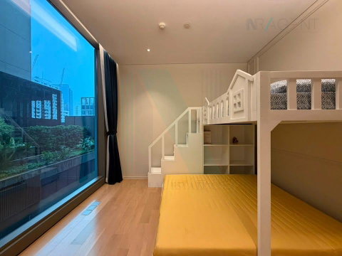 🎉 For Sell Condo BAAN SINDHORN Building 1, Floor 2,2 bed room, Room size 127 sqm