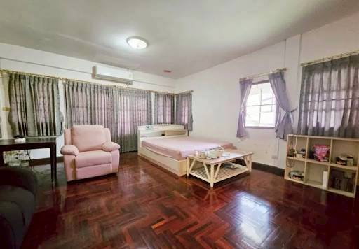 รูป 🏡 ขายบ้านเดี่ยวหลังใหญ่ หมู่บ้านชวนชื่น พาร์ควิลล์ กาญจนาภิเษก  ราคาเพียง 12,400,000 บาท - รูปที่ 4/10