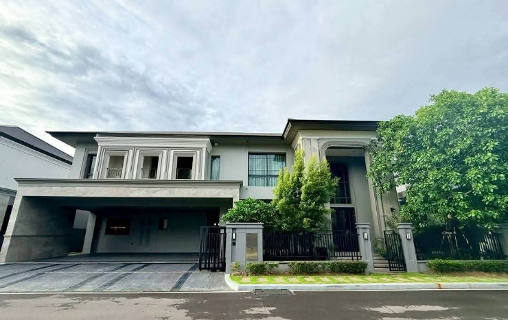 รูป 📣📣ให้เช่า แกรนด์ บางกอก บลูเลอวาร์ด สุขุมวิท-ศรีนครินทร์ บ้านเดี่ยว 4 ห้องนอน (พิมพ์ 0974164645 Line: JKJK4645 แทนการคลิกปุ่มห่ เขียว)  - รูปที่ 1/17