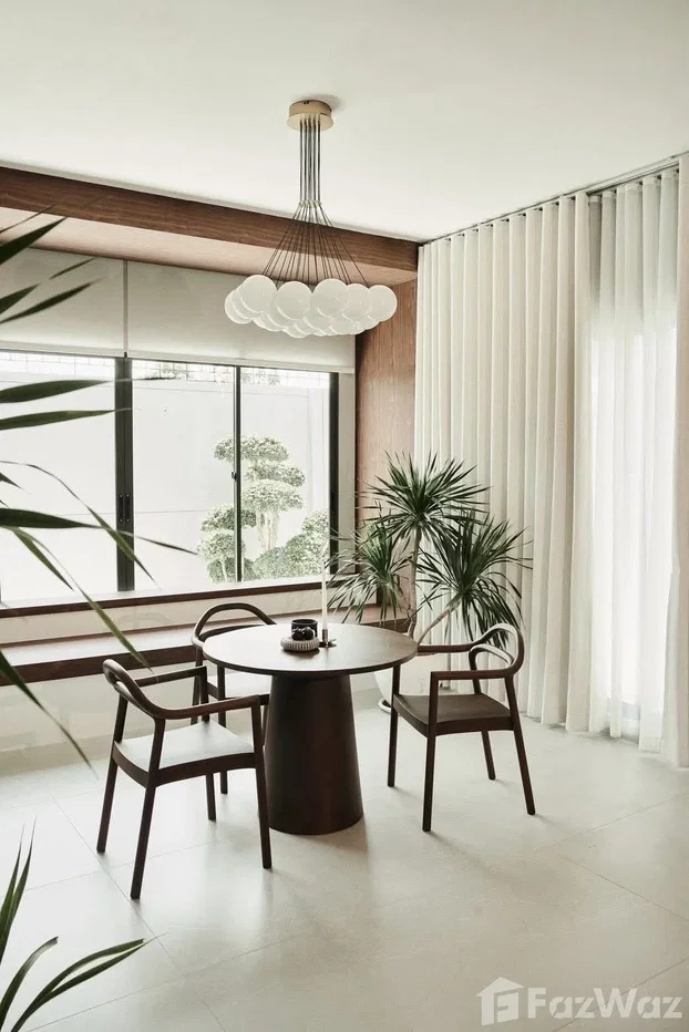 picture Modern classic luxury 6528544 - 11/19