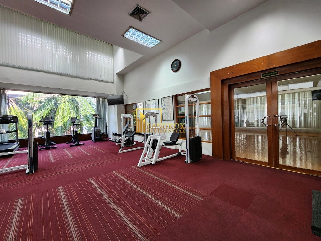 รูป Supalai Place | Spacious 3 Bed Triplex Condo in Phrom Phong - BR61784CD - รูปที่ 31/38