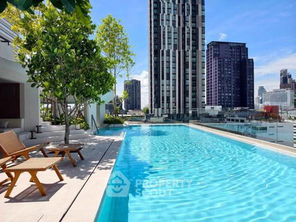 รูปภาพ คอนโด 1 ห้องนอน 52 ตร.ม. เพ็ทได้ Via 61 ใกล้ BTS เอกมัย 400 ม. (ID 3046249)