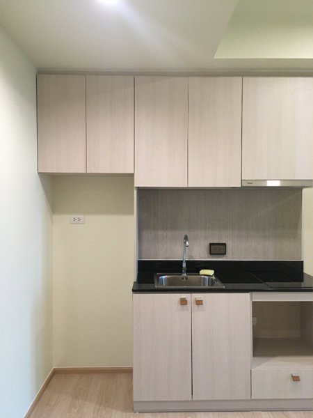 รูป A045306 Unio H Tiwanon - รูปที่ 3/8