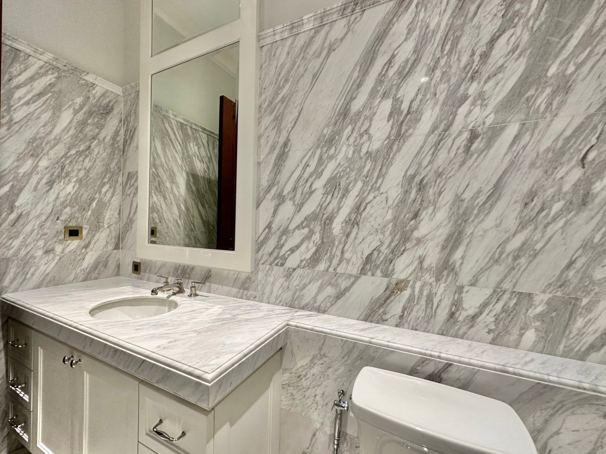 รูป 98 Wireless | Elegant 2 Bedroom Condo in Prime Location - BR12414CD - รูปที่ 17/39