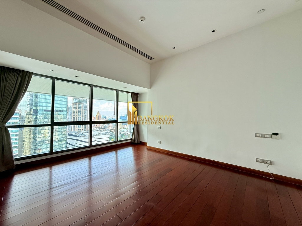 รูป Le Raffine 39 | Remarkable 3 Bedroom Duplex Condo With Pool - BR18307CD - รูปที่ 19/50