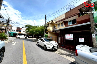 ทาวน์โฮม นิคมบางชัน : ขายทาวน์เฮาส์ 2 ชั้น 15 ตร.ว. หมู่บ้านอมรพันธ์ สวนสยาม - เสรีไทย ใกล้ MRT สายสีชมพู