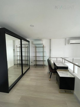 📌 ขายคอนโด ไนท์บริดจ์ ไพร์ม สาทร อาคาร 1 ชั้น 36 Duplex ขนาด 37 ตรม ใกล้ Empire Tower