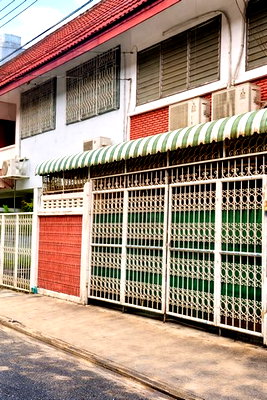 เช่าบ้านเดี่ยว ถนนเพชรบุรี กรุงเทพฯ : HU7461 ทาวน์เฮ้าส์ให้เช่า รัชดาภิเษก ซอย 3 กรุงเทพมหานคร