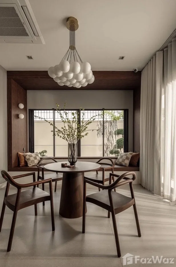 picture Modern classic luxury 6528544 - 6/19