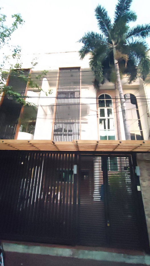 รูป #E1012💕300669ให้เช่าบ้าน 84 Mansion (Soi Pradit Manutham 5) - รูปที่ 2/17