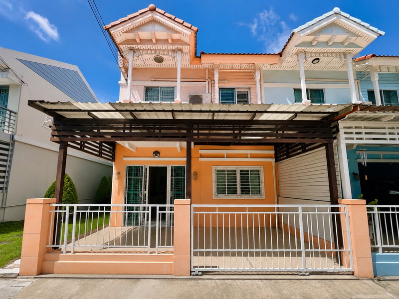 Townhouses for sale : The villa Ratanathibet for price 2.29 