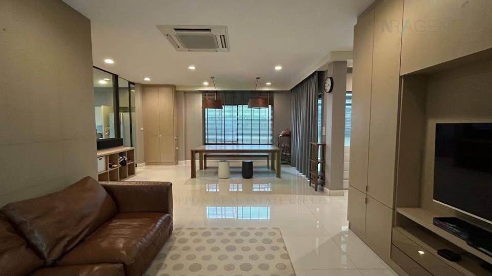 รูป ให้เช่าบ้านเดี่ยว 2 ชั้น มัณฑนา อ่อนนุช - วงแหวน 3 4 ห้องนอน 3 ห้องน้ำ - รูปที่ 2/8