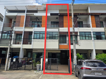 ขายทาวน์โฮม 3 ชั้น Six Nature กัลปพฤกษ์ 17 ตรว. เฟอร์ฯบิ้วอิน เขตบางเเค กรุงเทพฯ