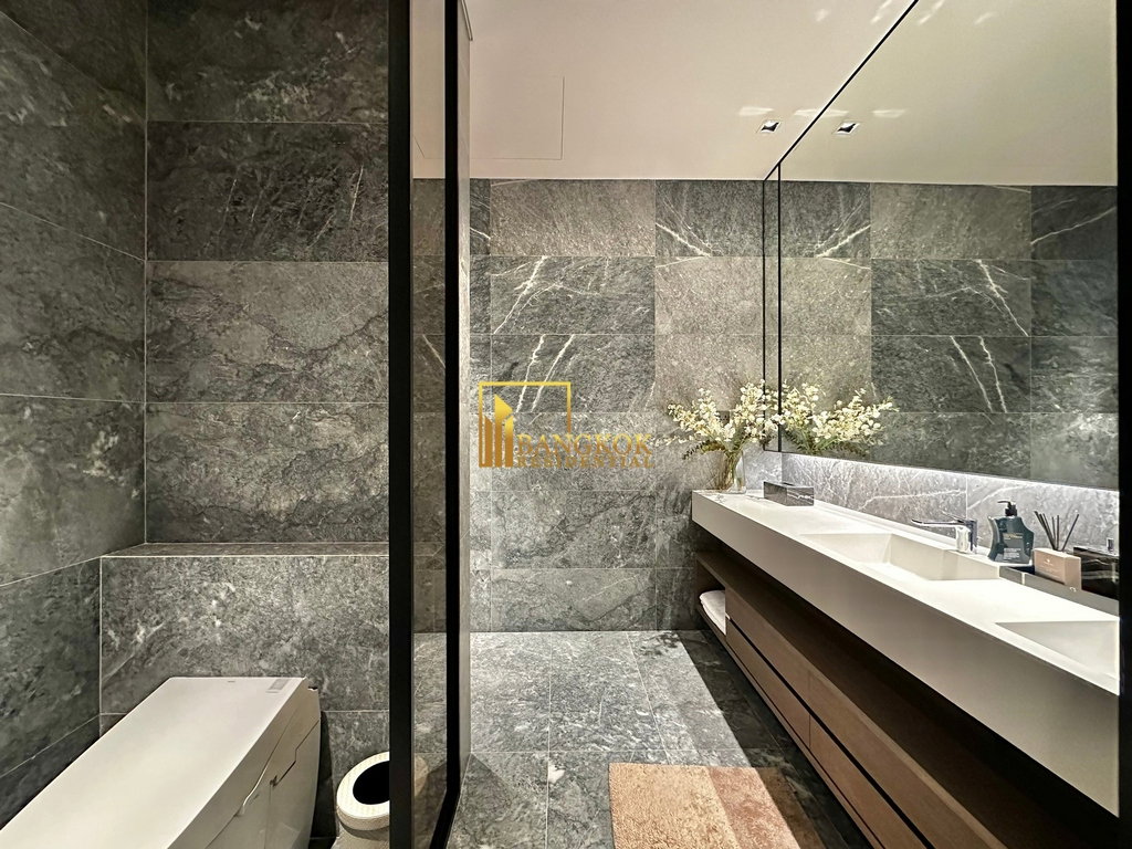 รูป Banyan Tree Residences | Remarkable 2 Bedroom Super Luxury Condo - BR19106CD - รูปที่ 18/47
