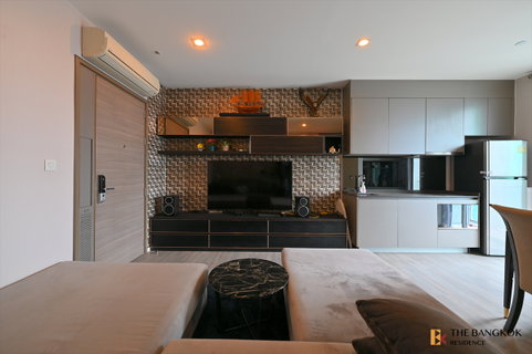 🛋️ Condo for Sale at The Room Sukhumvit 69 Beautifully Built-in Residence Near BTS Phra Khanong