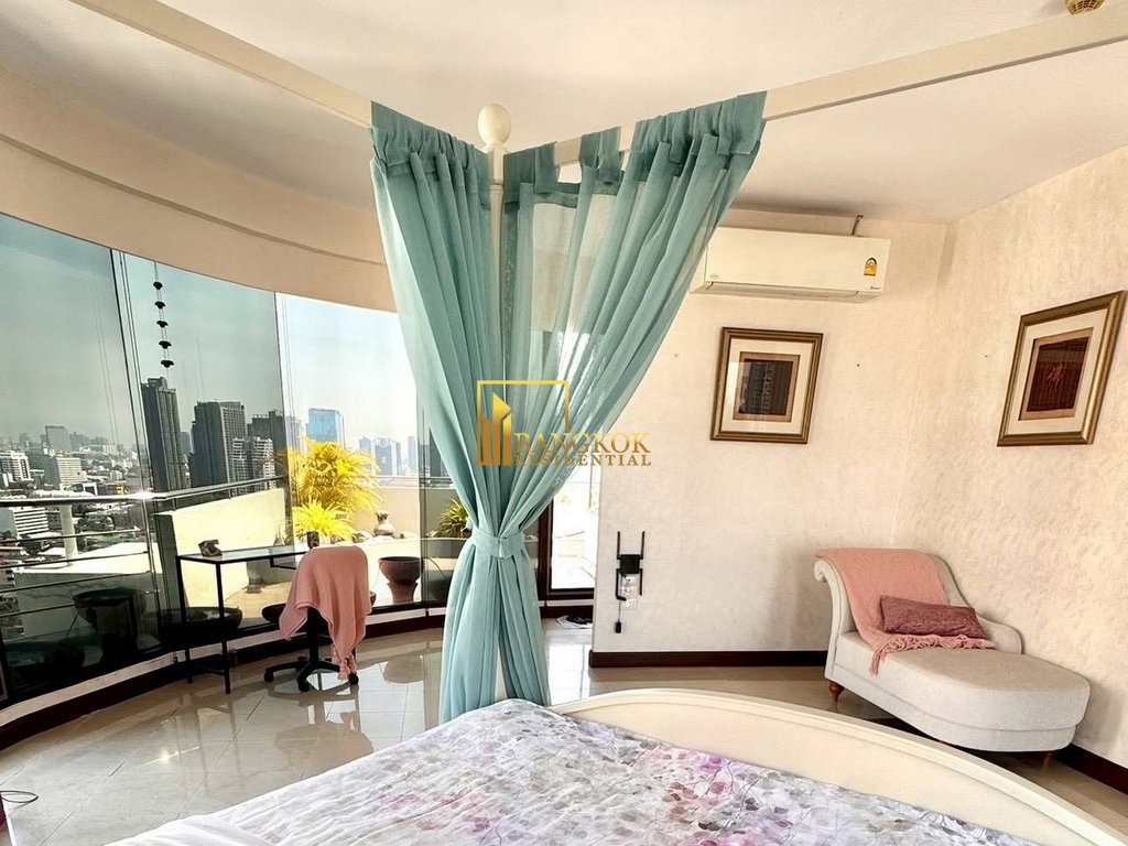 รูป Supalai Place | Spacious 3 Bed Triplex Condo in Phrom Phong - BR61784CD - รูปที่ 22/38