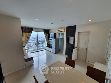 คอนโด 2 ห้องนอน ขาย Q. House Sathorn ชั้น 30+ พื้นที่ 72 ตร.ม. ใกล้ BTS กรุงธนบุรี (ID 2447428)