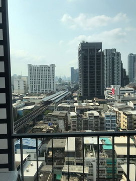 A045665 Ideo Phaholyothin Chatujak
