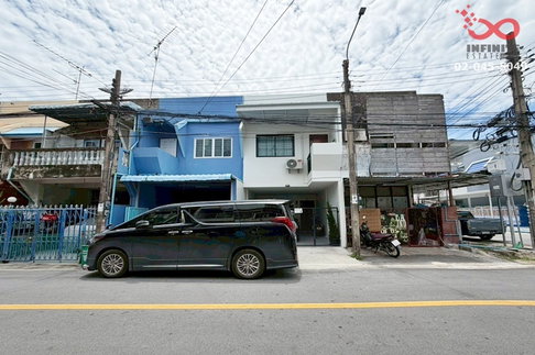 ขายทาวน์เฮาส์ 2 ชั้น 15 ตร.ว. อมรพันธ์ สวนสยาม - เสรีไทย ใกล้ MRT สายสีชมพู