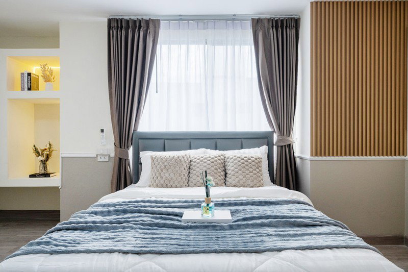 picture A045882 Royal Tower 3 - 3/8
