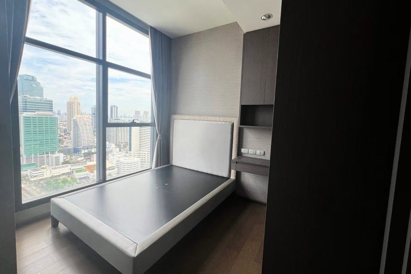 รูป A046027 The Diplomat Sathorn - รูปที่ 4/8