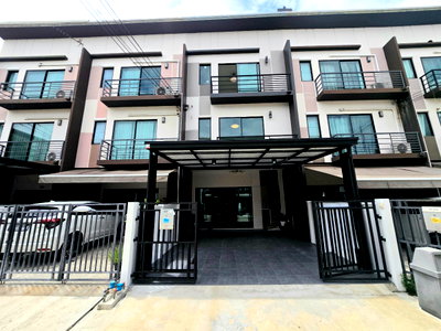โฮมออฟฟิศ ม.นอร์ทกรุงเทพ วิทยาเขตสะพานใหม่ : ทาวน์โฮม3ชั้น รีโนเวทใหม่ ทำเลดี หมู่บ้านบ้านกลางเมือง ซอยพหลโยธิน50 แยก11-15-5 แขวงคลองถนน เขตสายไหม ใกล้รถไฟฟ้า