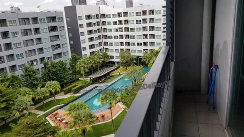 A045641 Elio Del Ray Sukhumvit 64