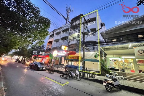 ขายอาคารพาณิชย์ 4 ชั้น 16 ตรว. ตรงข้ามมหาวิทยาลัยรังสิต ม.เมืองเอก ปทุมธานี น่าลงทุน