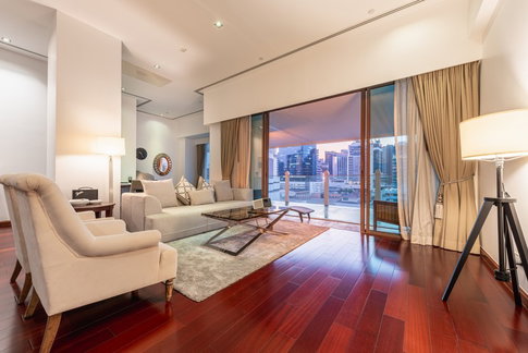 A045787 Le Raffine Jambu Dvipa Sukhumvit 39
