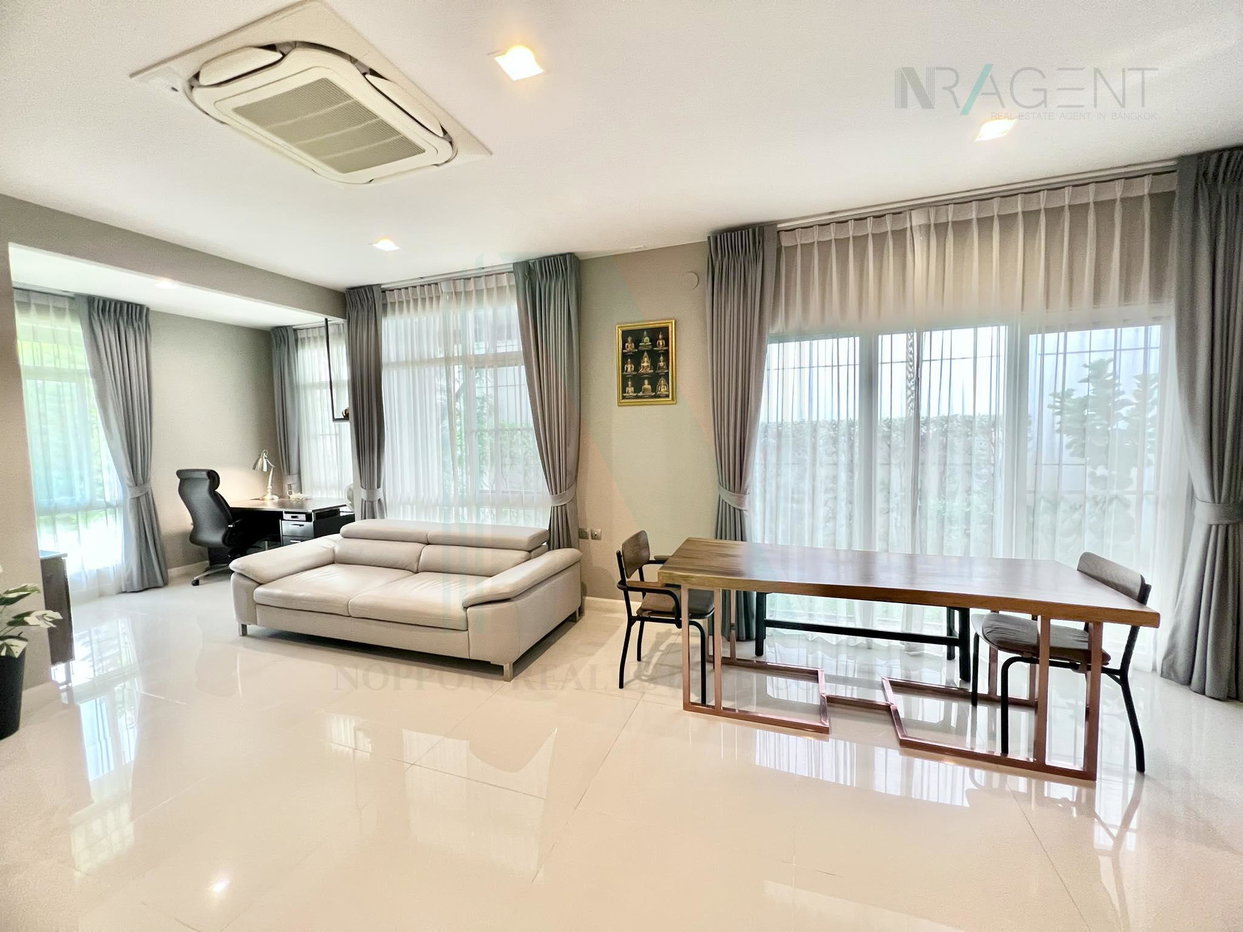 รูป ขายบ้านเดี่ยว โครงการ มัณฑนา 2 บางนา กม.7 2 ชั้น 4 ห้องนอน 5 ห้องน้ำ - รูปที่ 2/8