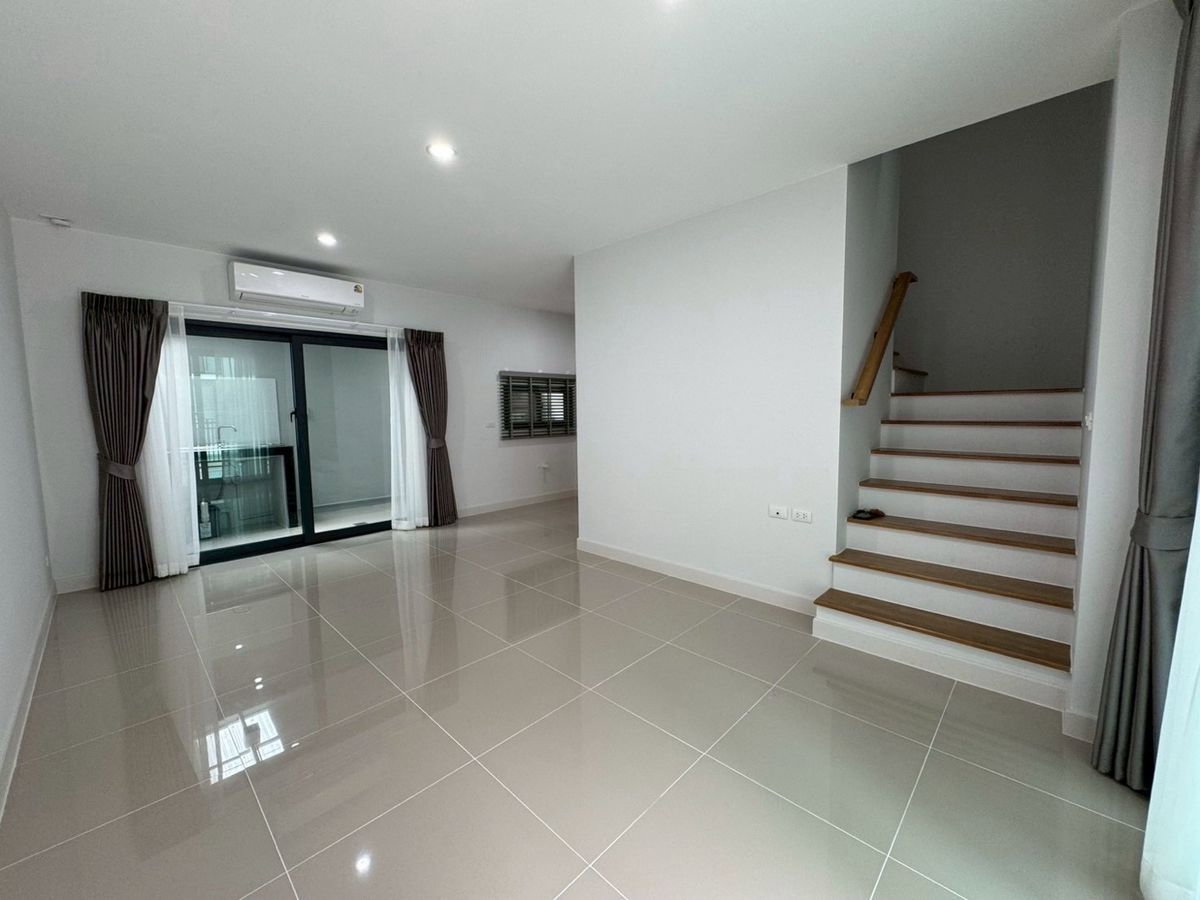 รูป 🏡✨ ให้เช่าทาวน์โฮม 3 ชั้น – บ้านกลางเมือง North ราชพฤกษ์ - รูปที่ 2/18