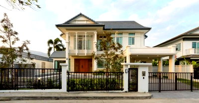 Houses for sale Muang Chiang Mai Chiang Mai : Luxury Pool Villa for Sale!! at Serene Lake Communities gated !!