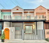 listing thumbnail image 19