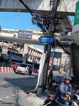 บ้าน 4 ห้องนอน 200 ตร.ม. พร้อมอยู่และเลี้ยงสัตว์ ได้ ใกล้ MRT ท่าพระ (ID 3049541)