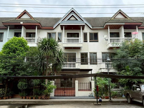 🔥 ขาย ทาวน์เฮาส์ 3 🏡 หมู่บ้านสวนลลนา สวนหลวง Suan Lalana Suan Luang ใกล้ MRT สายสีเหลือง สถานีศรีอุดม