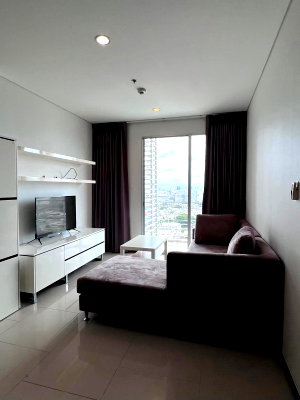 Condos for rent : 📍 Villa Sathorn Condominium Direct Access to BTS Krung Thon Buri | ICONSIAM View