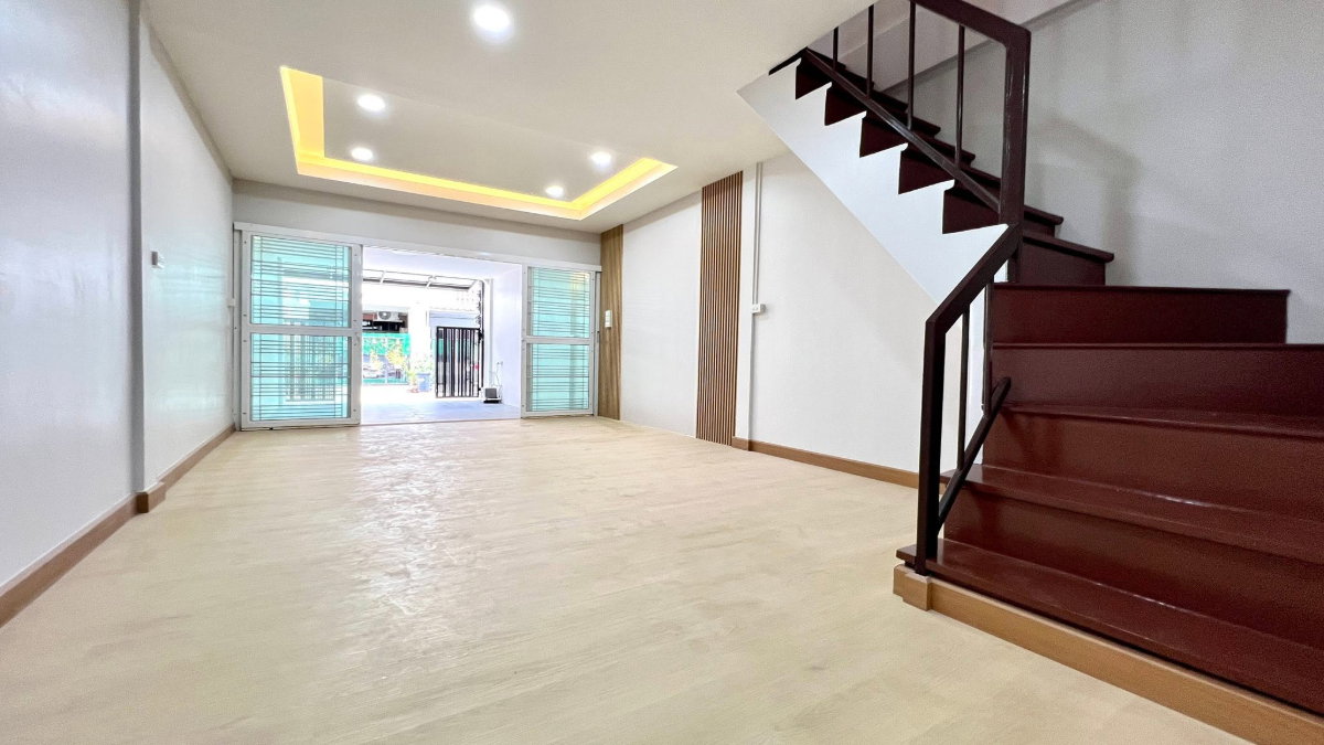 รูป 🔥 ขายทาวน์เฮ้าส์ ✅ เสนาวิลล่า 84 (Sena Villa 84) ใกล้ MRT ลาดปลาเค้า - รูปที่ 3/18