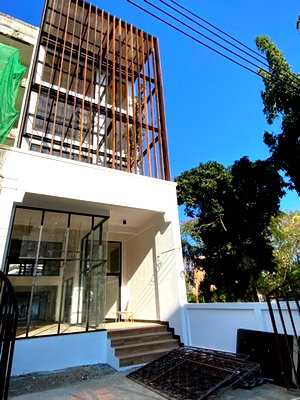 สำนักงานให้เช่า : OF0538 อาคารออฟฟิศให้เช่า สุขุมวิท 62 กรุงเทพมหานคร