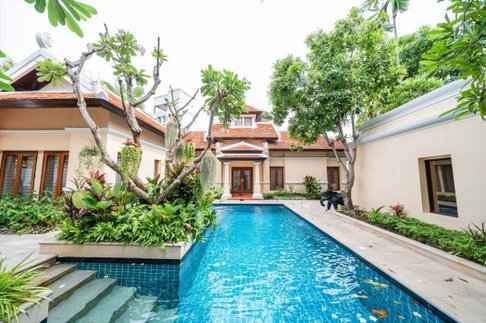 For sale Luxury Pool Villa in Jomtien, Pattaya Price: THB 24.5 Million
