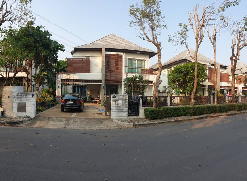 ขายบ้านเดี่ยว : ขายบ้านเดี่ยวในโครงการบ้านบูลลากูน BlueLagoon วงแหวน-บางนา ติดถนนวงแหวนกาญจนาภิเษก ใกล้ห้างเมกาบางนา และสนามบินสุวรรณภูมิ