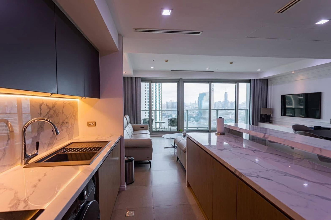 รูป THE RIVER 2 bedrooms, for rent - รูปที่ 2/8